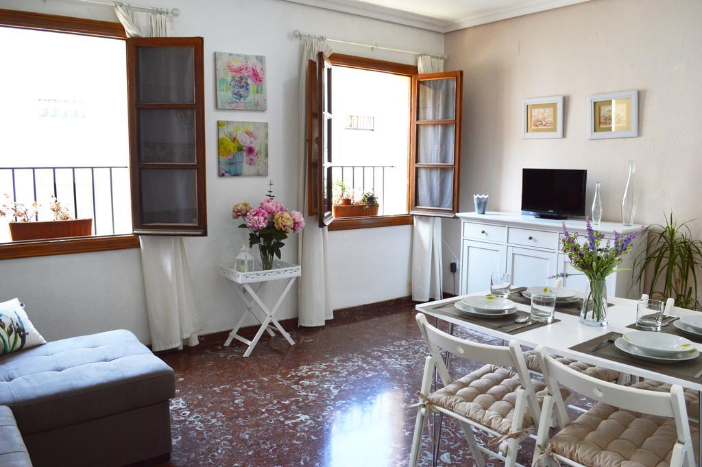 Bonito Apartamento Junto Al Palacio De Viana Córdoba Eksteriør billede