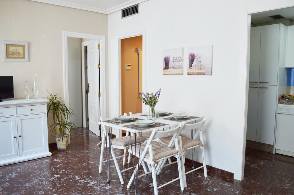 Bonito Apartamento Junto Al Palacio De Viana Córdoba Eksteriør billede